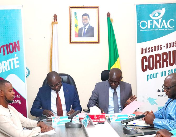 Signature d’un Protocole d’Accord de Coopération entre l’OFNAC et l’ITIE Sénégal